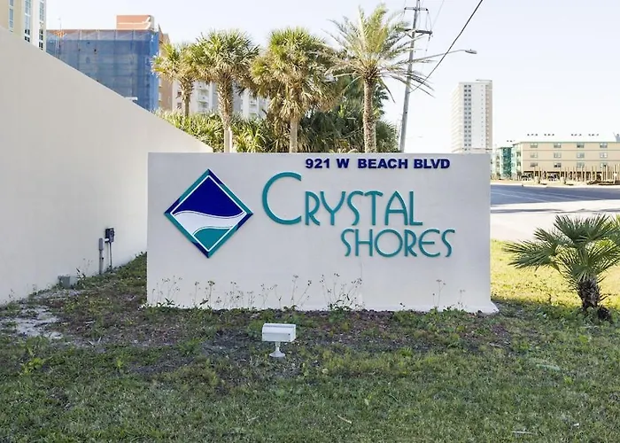 Holiday home Crystal Shores 606